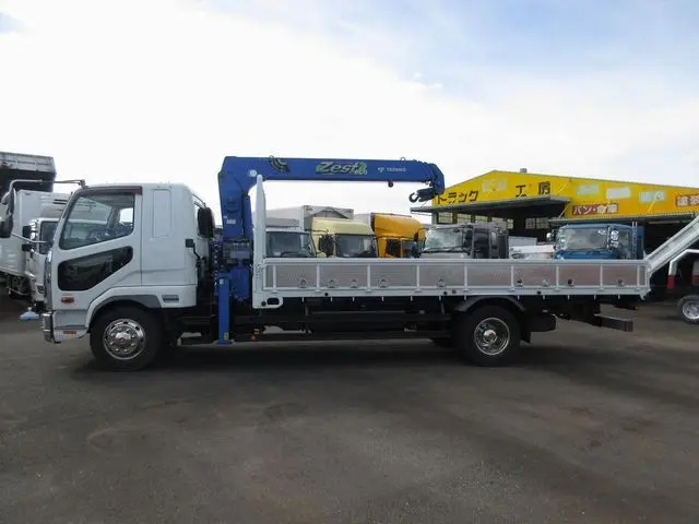 三菱 ファイター QKG-FK62FZ(2WD)の写真6