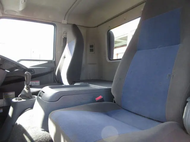 三菱 ファイター QKG-FK62FZ(2WD)の写真27