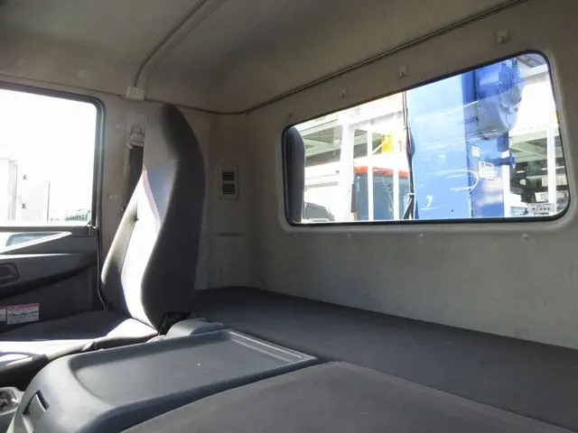三菱 ファイター QKG-FK62FZ(2WD)の写真29