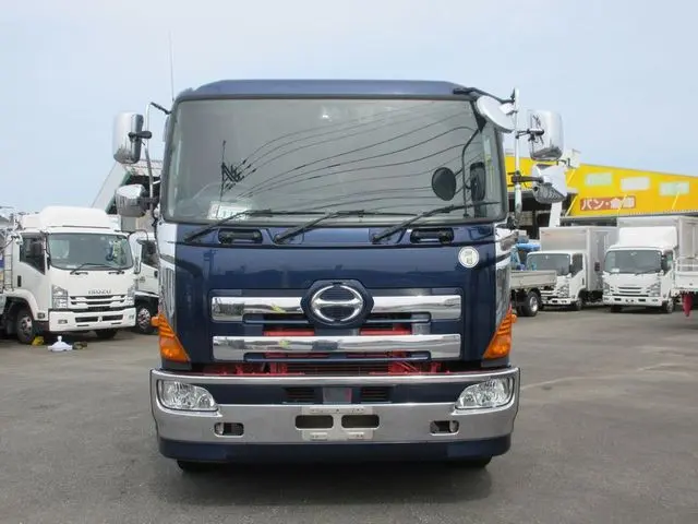 日野 プロフィア QPG-FR1APEA(6x2)の写真4