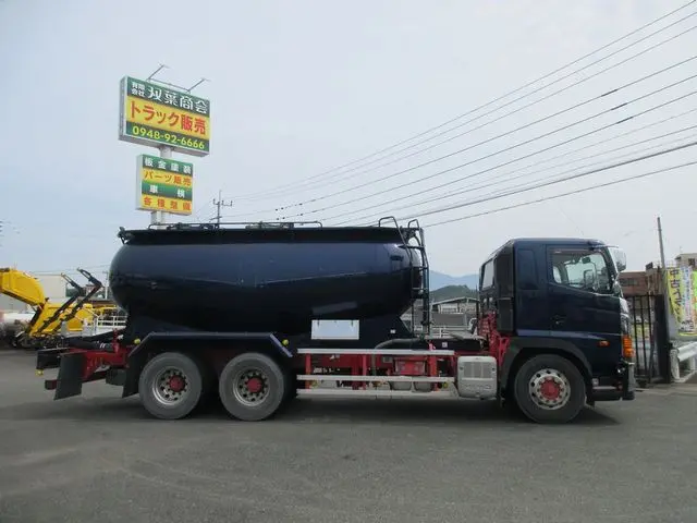 日野 プロフィア QPG-FR1APEA(6x2)の写真8