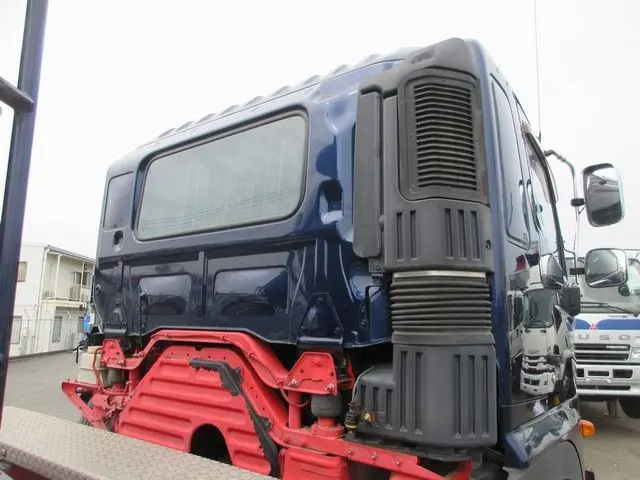 日野 プロフィア QPG-FR1APEA(6x2)の写真11