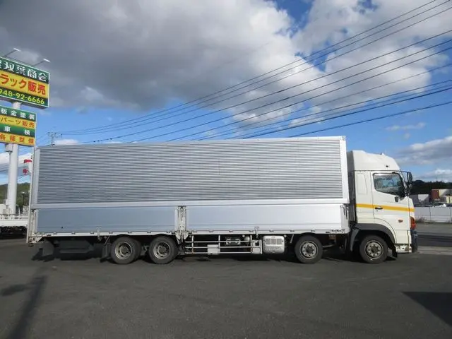 日野 プロフィア QPG-FW1EXWG(8x4)の写真9