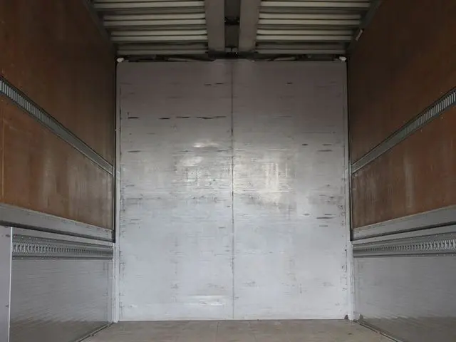 日野 プロフィア QPG-FW1EXWG(8x4)の写真15