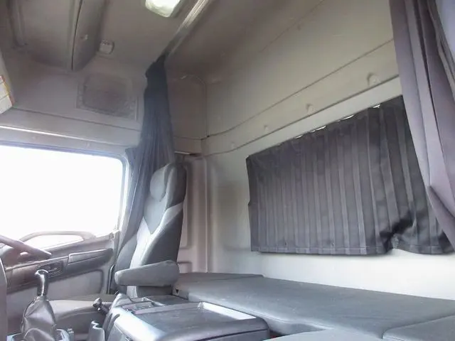 日野 プロフィア QPG-FW1EXWG(8x4)の写真36