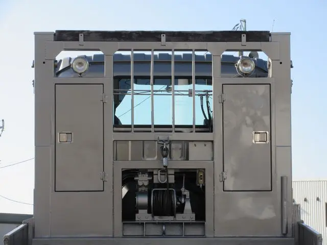 いすゞ ギガ PDG-CYH77W8(8x4)の写真18