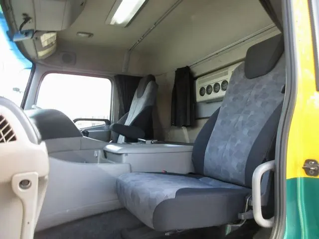 ＵＤ クオン LDG-CD5ZA(6x2)の写真34