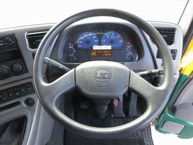 ＵＤ クオン LDG-CD5ZA(6x2)の写真35