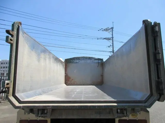 いすゞ フォワード PJ-FVZ34L4(6x4)の写真17