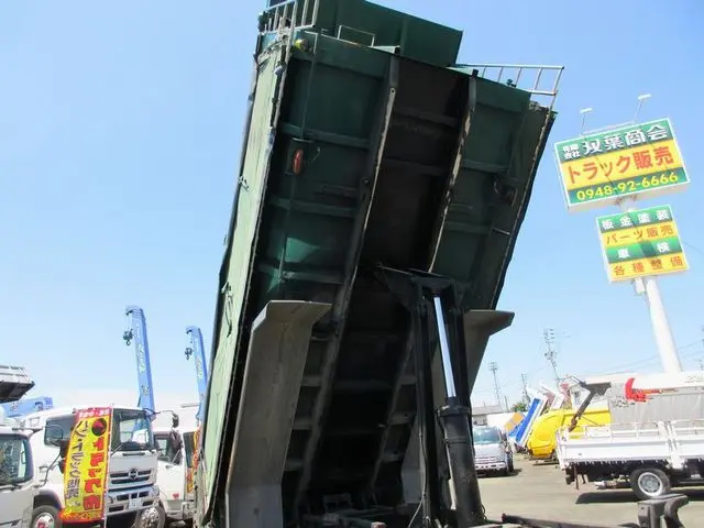 いすゞ フォワード PJ-FVZ34L4(6x4)の写真26