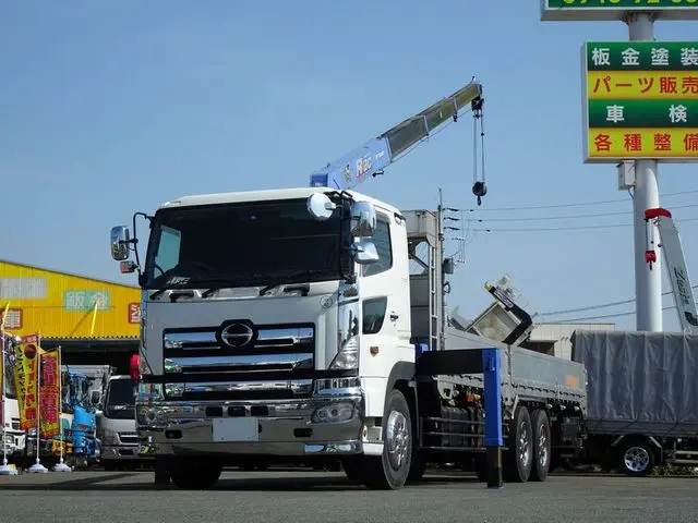 日野 プロフィア BDG-FR1EXYA(6x2)の写真1