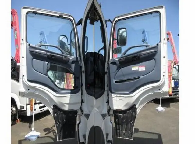 日野 プロフィア BDG-FR1EXYA(6x2)の写真35