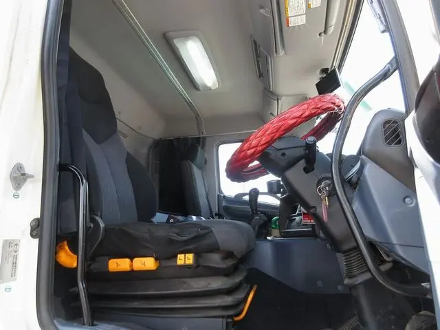 日野 プロフィア BDG-FR1EXYA(6x2)の写真37