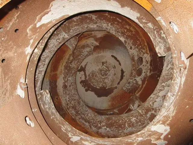 いすゞ ギガ QKG-CXZ77AT(6x4)の写真18