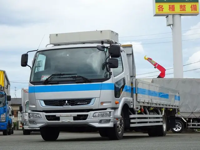 三菱 ファイター 2KG-FK65FZ(2WD)の写真1