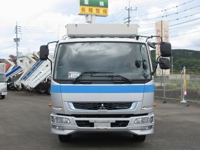 三菱 ファイター 2KG-FK65FZ(2WD)の写真4