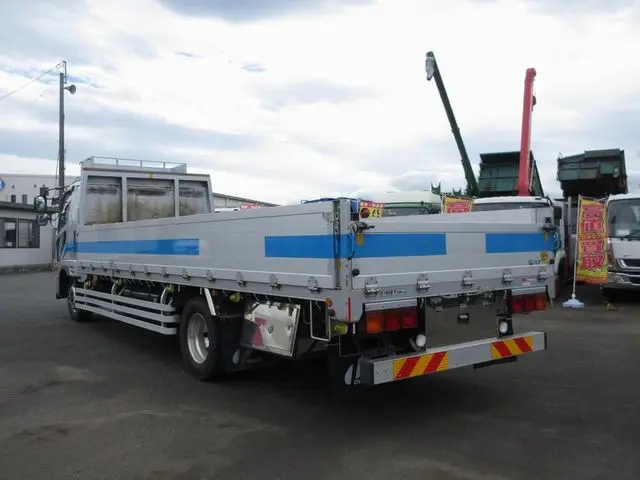 三菱 ファイター 2KG-FK65FZ(2WD)の写真6