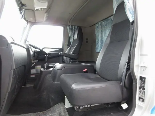 三菱 ファイター 2KG-FK65FZ(2WD)の写真37