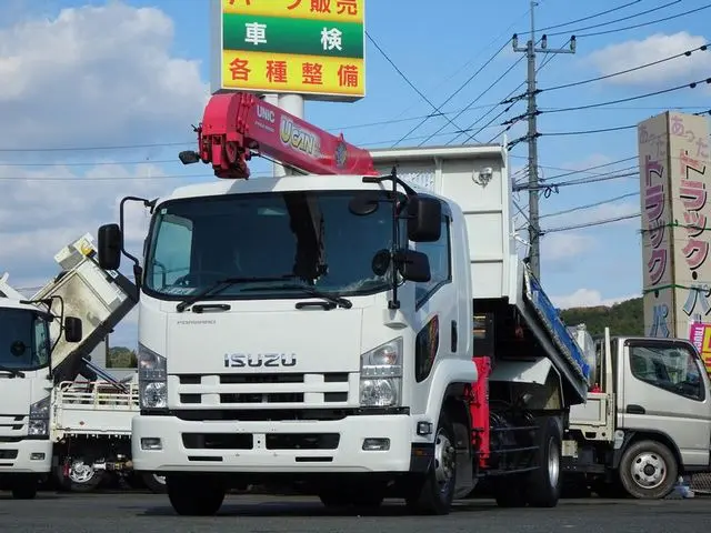 いすゞ フォワード SKG-FSR90S2(2WD)の写真1