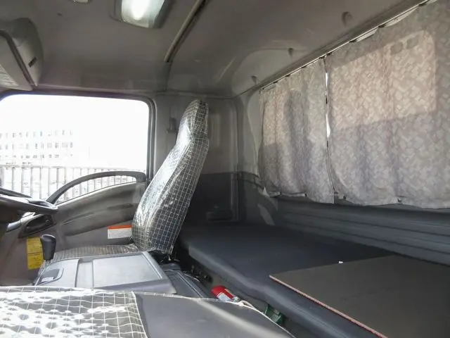 いすゞ フォワード SKG-FSR90S2(2WD)の写真40