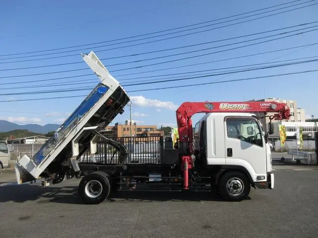 いすゞ フォワード SKG-FSR90S2(2WD)の写真9