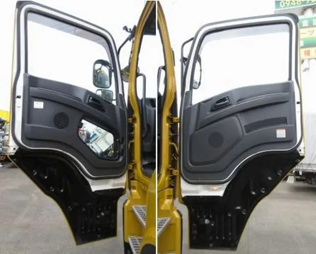 いすゞ ギガ 2PG-CYM77C(6x2)の写真28