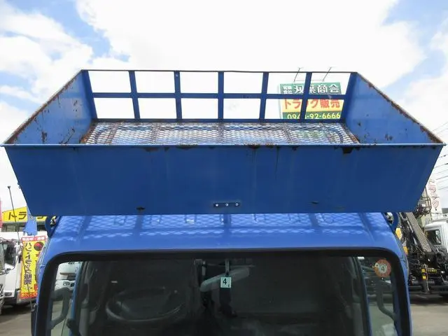 いすゞ エルフ TKG-NKR85AN(2WD)の写真5