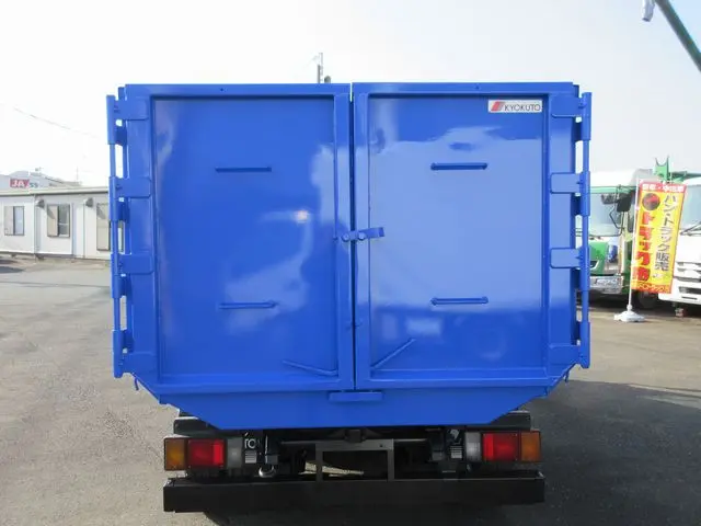 いすゞ エルフ TKG-NKR85AN(2WD)の写真6