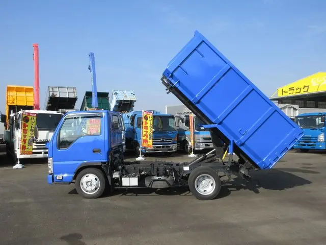 いすゞ エルフ TKG-NKR85AN(2WD)の写真14