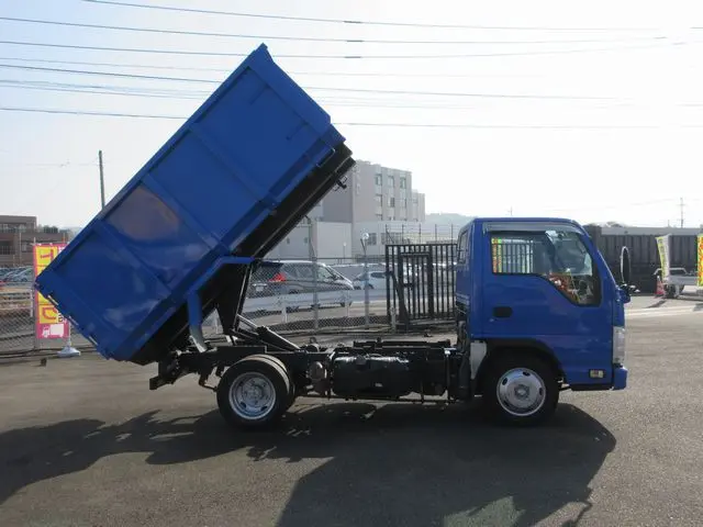 いすゞ エルフ TKG-NKR85AN(2WD)の写真15