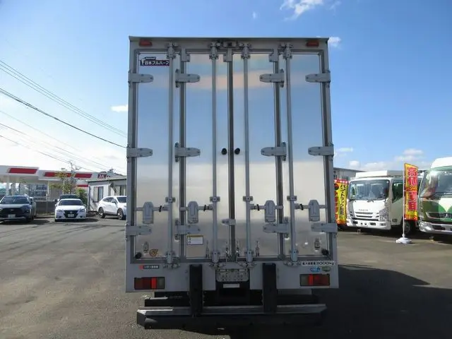 いすゞ エルフ 2RG-NMR88AN(2WD)の写真8