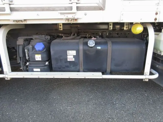 いすゞ エルフ 2RG-NMR88AN(2WD)の写真24