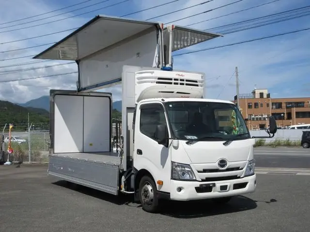 日野 デュトロ 2RG-XZU722M(2WD)の写真3