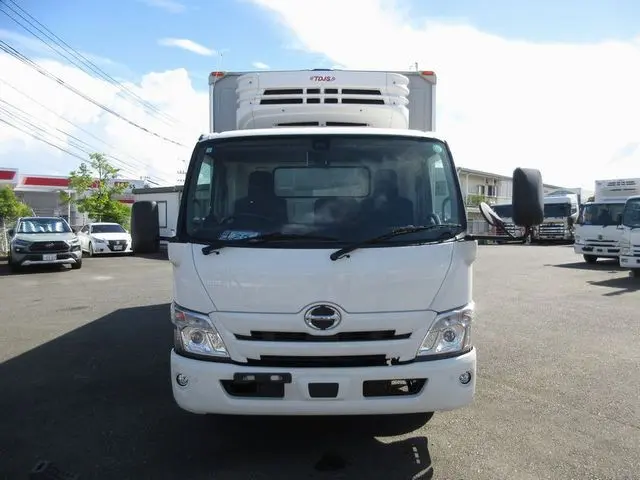 日野 デュトロ 2RG-XZU722M(2WD)の写真4