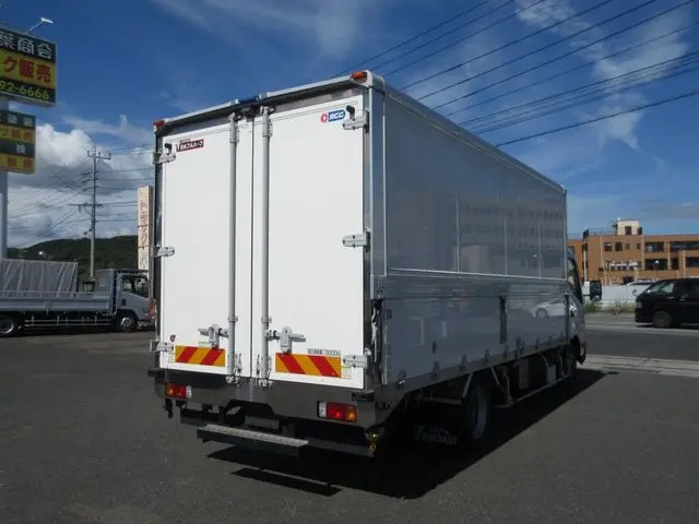 日野 デュトロ 2RG-XZU722M(2WD)の写真2