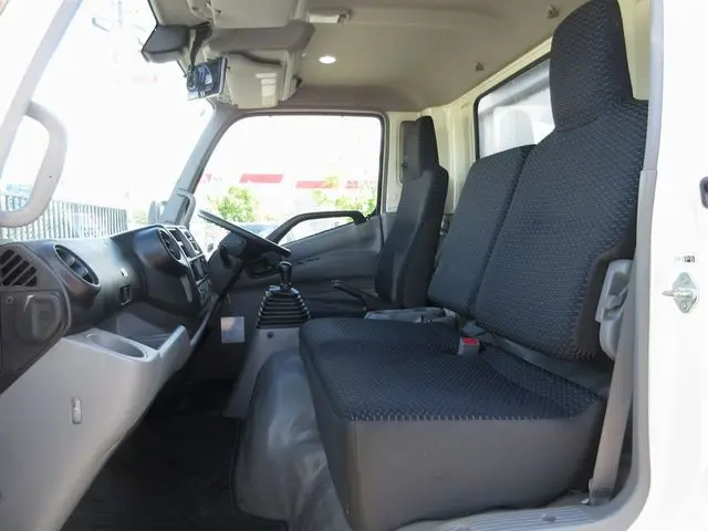 日野 デュトロ 2RG-XZU722M(2WD)の写真39