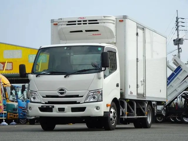 日野 デュトロ 2RG-XZU712M(2WD)の写真1