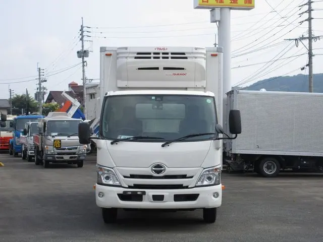 日野 デュトロ 2RG-XZU712M(2WD)の写真4