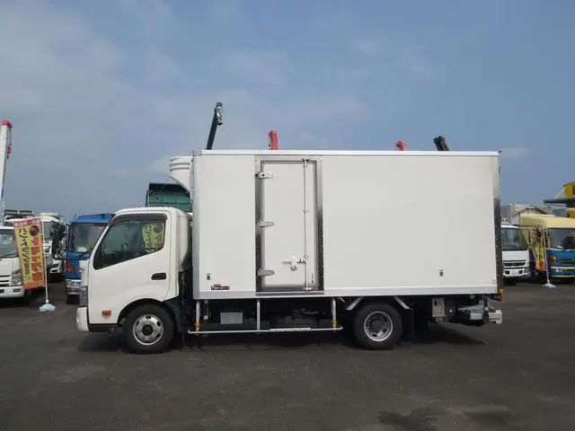 日野 デュトロ 2RG-XZU712M(2WD)の写真8