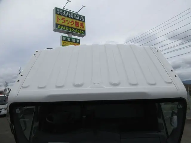 いすゞ エルフ TRG-NPR85AR(2WD)の写真5