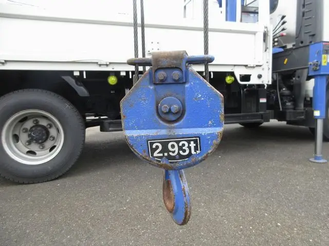 いすゞ エルフ TRG-NPR85AR(2WD)の写真26