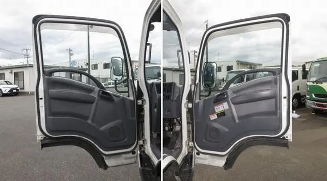 いすゞ エルフ TRG-NPR85AR(2WD)の写真37