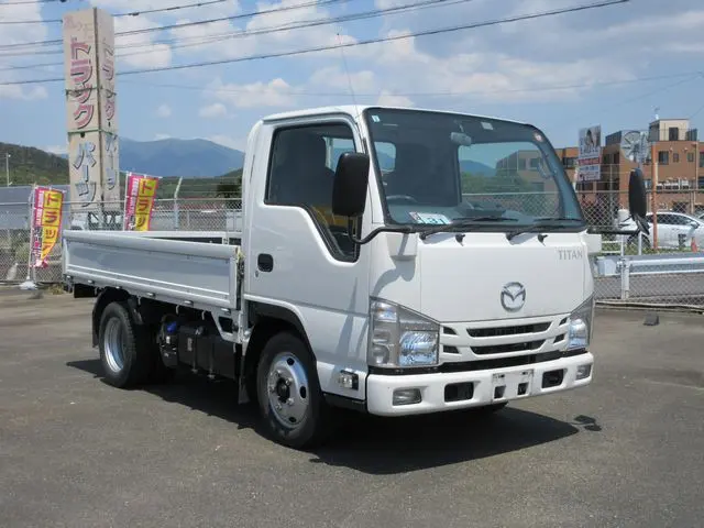 マツダ タイタン 2RG-LKR88A(2WD)の写真3