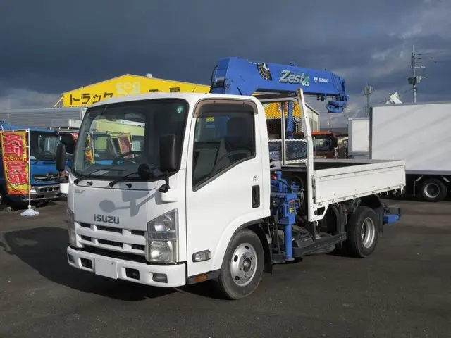 いすゞ エルフ SKG-NMR85R(2WD)の写真6