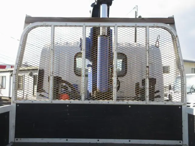 いすゞ エルフ SKG-NMR85R(2WD)の写真13