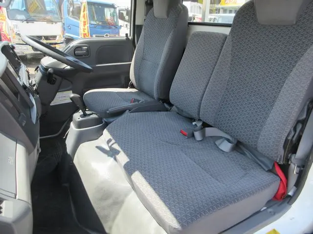 マツダ タイタン 2RG-LKR88A(2WD)の写真27