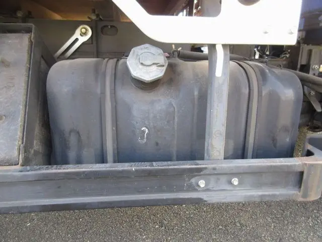 いすゞ エルフ SKG-NMR85R(2WD)の写真29