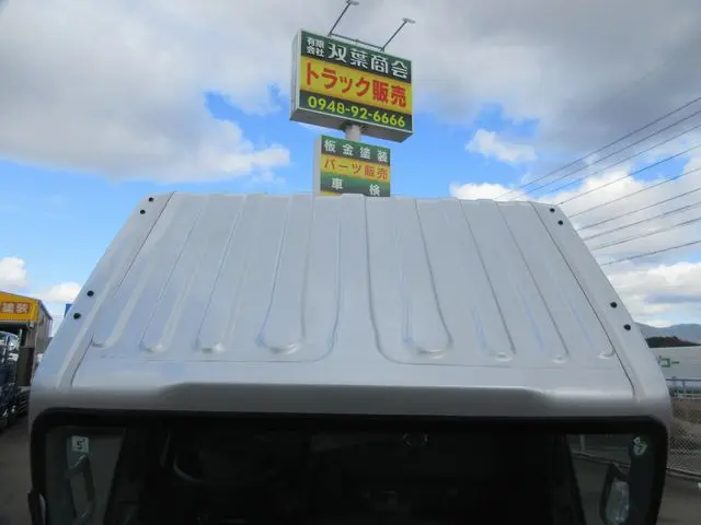 いすゞ エルフ 2RG-NMS88AR(4WD)の写真5