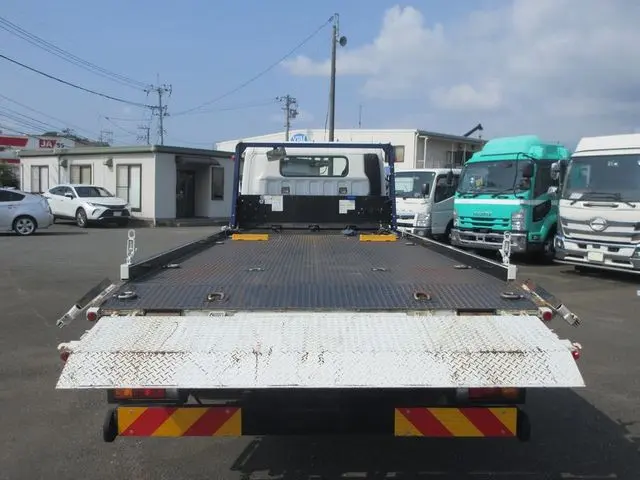 三菱 キャンター 2PG-FEB80(2WD)の写真11