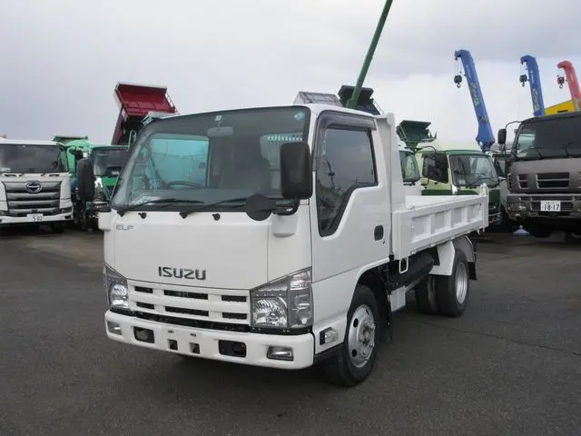 いすゞ エルフ TKG-NHR85A(2WD)の写真4